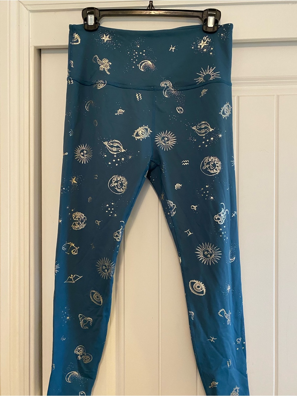 Women’s Beyond Yoga Constellation Stellar Blue with silver foil